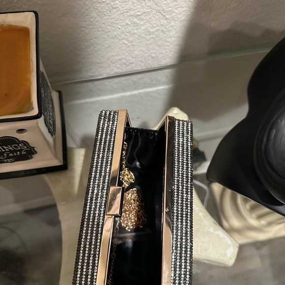 Rhinestone Cassette Clutch - Picture 4 of 11